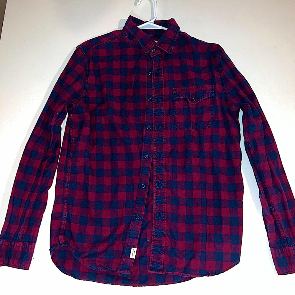American Eagle Flannel Button Down Shirt size: M